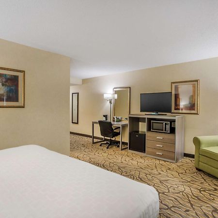 Best Western Danville Inn Экстерьер фото