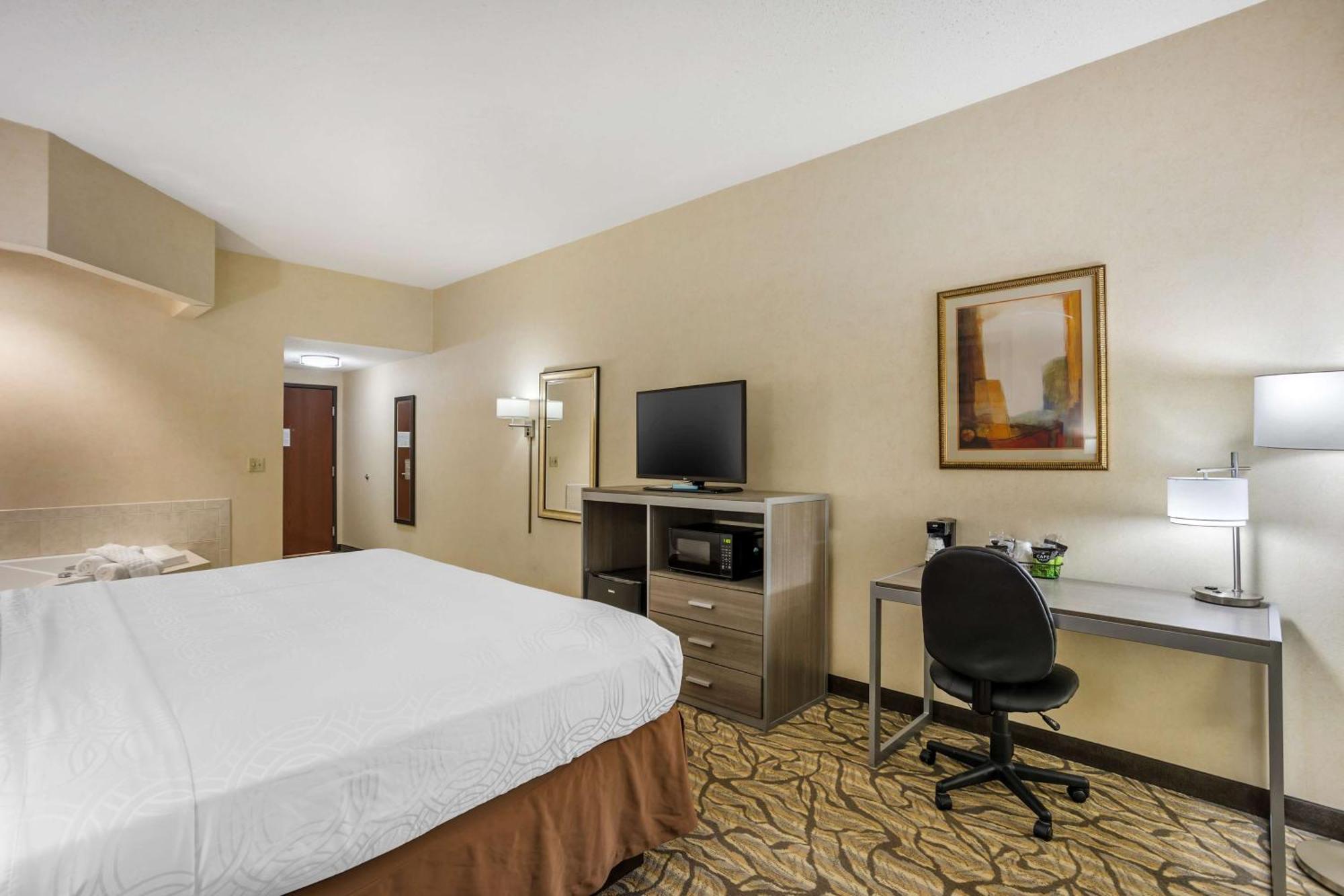 Best Western Danville Inn Экстерьер фото