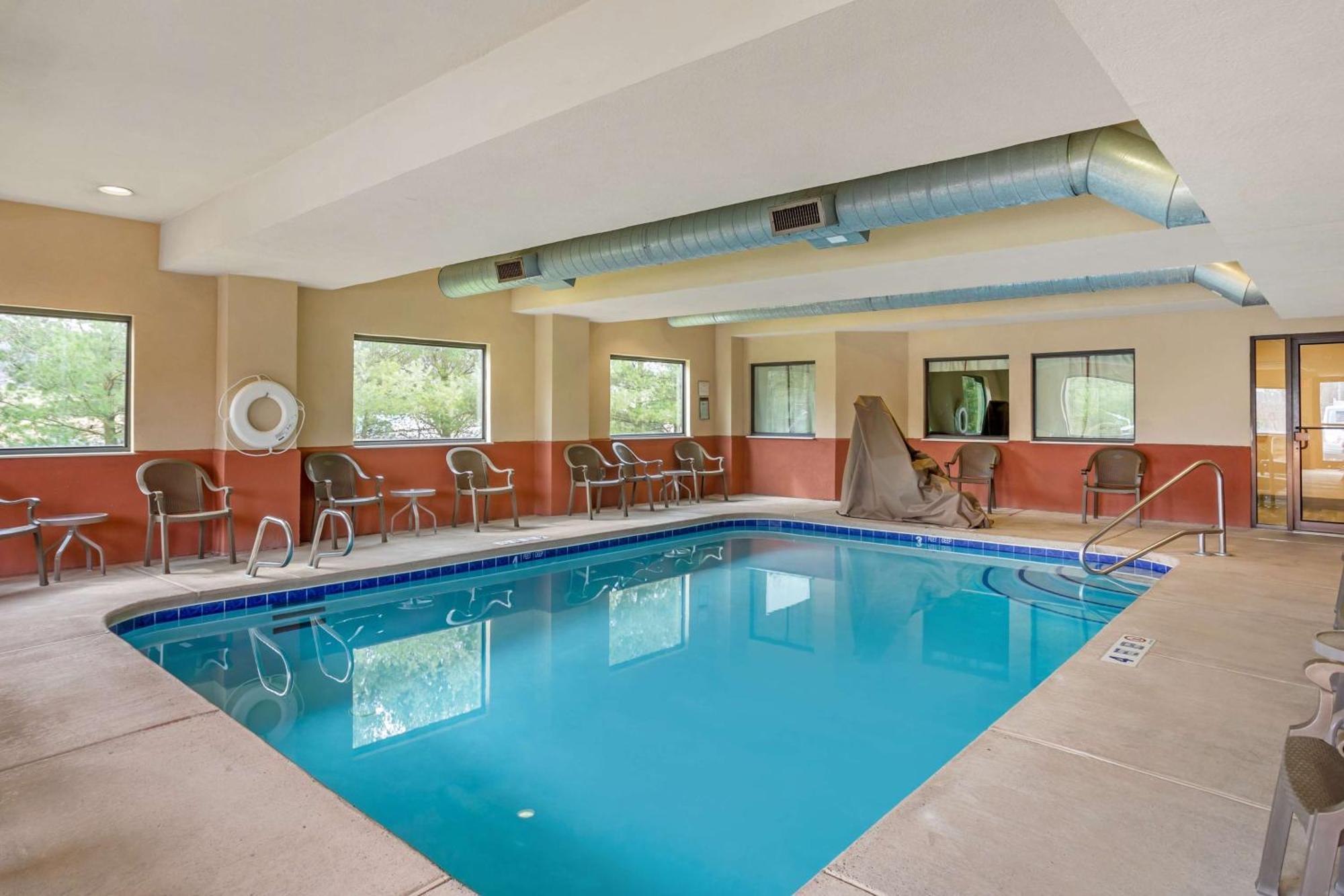 Best Western Danville Inn Экстерьер фото