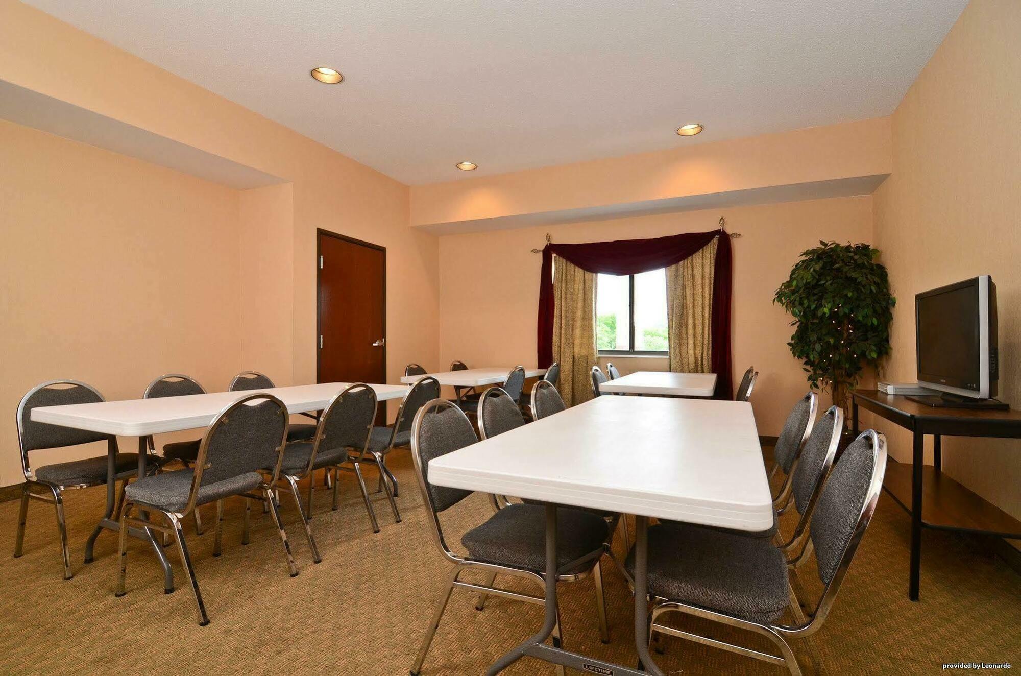 Best Western Danville Inn Экстерьер фото